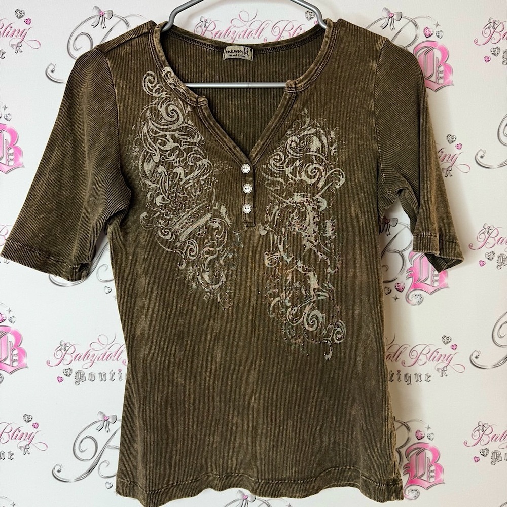 ONE WORLD top distressed sleeve graphic art button rhinestone embellishments